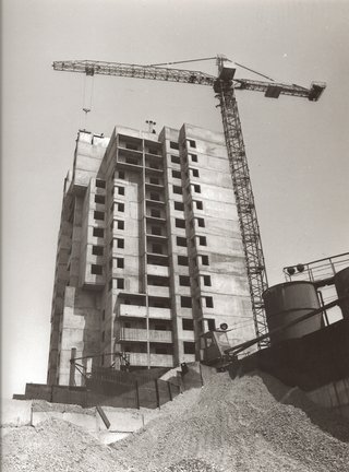 2002